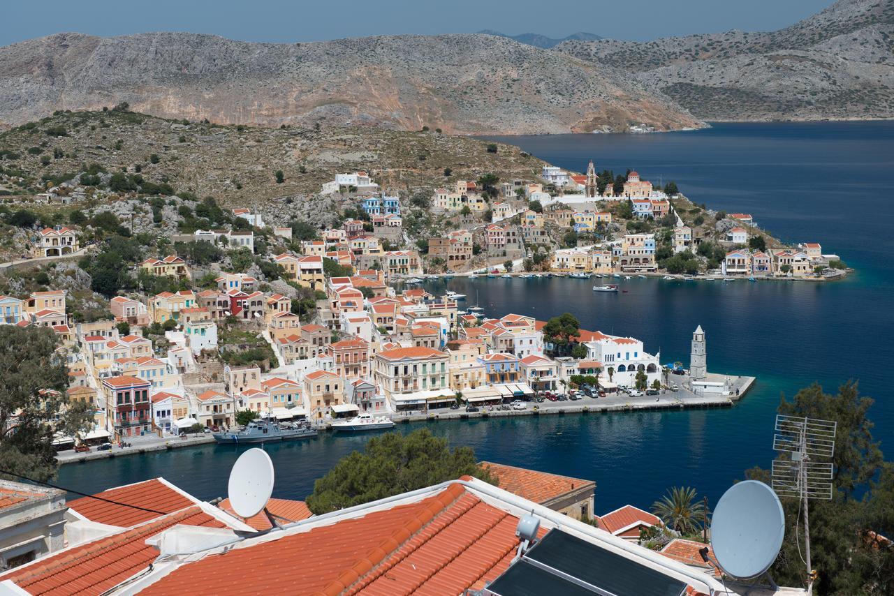 Kyklameno Studio No 2 Symi Bagian luar foto
